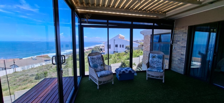  Bedroom Property for Sale in Dana Bay Western Cape